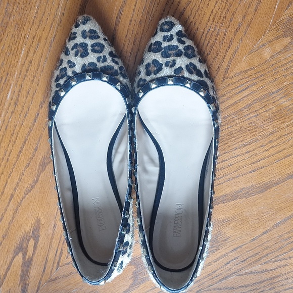 Expression Flats - Picture 5 of 8